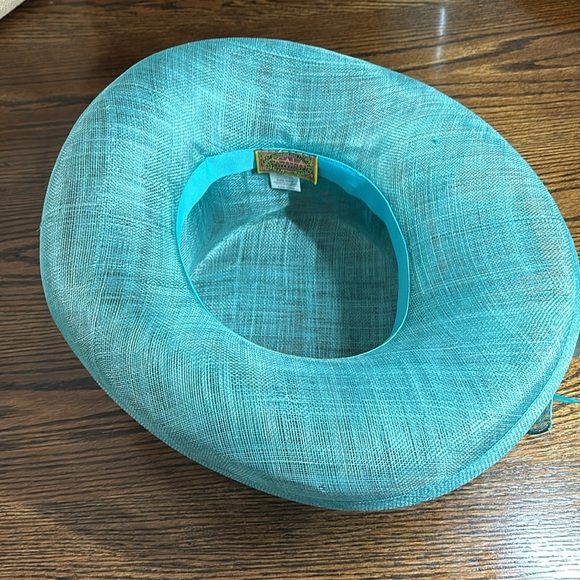 Teal event hat with feather detail - Picture 5 of 8